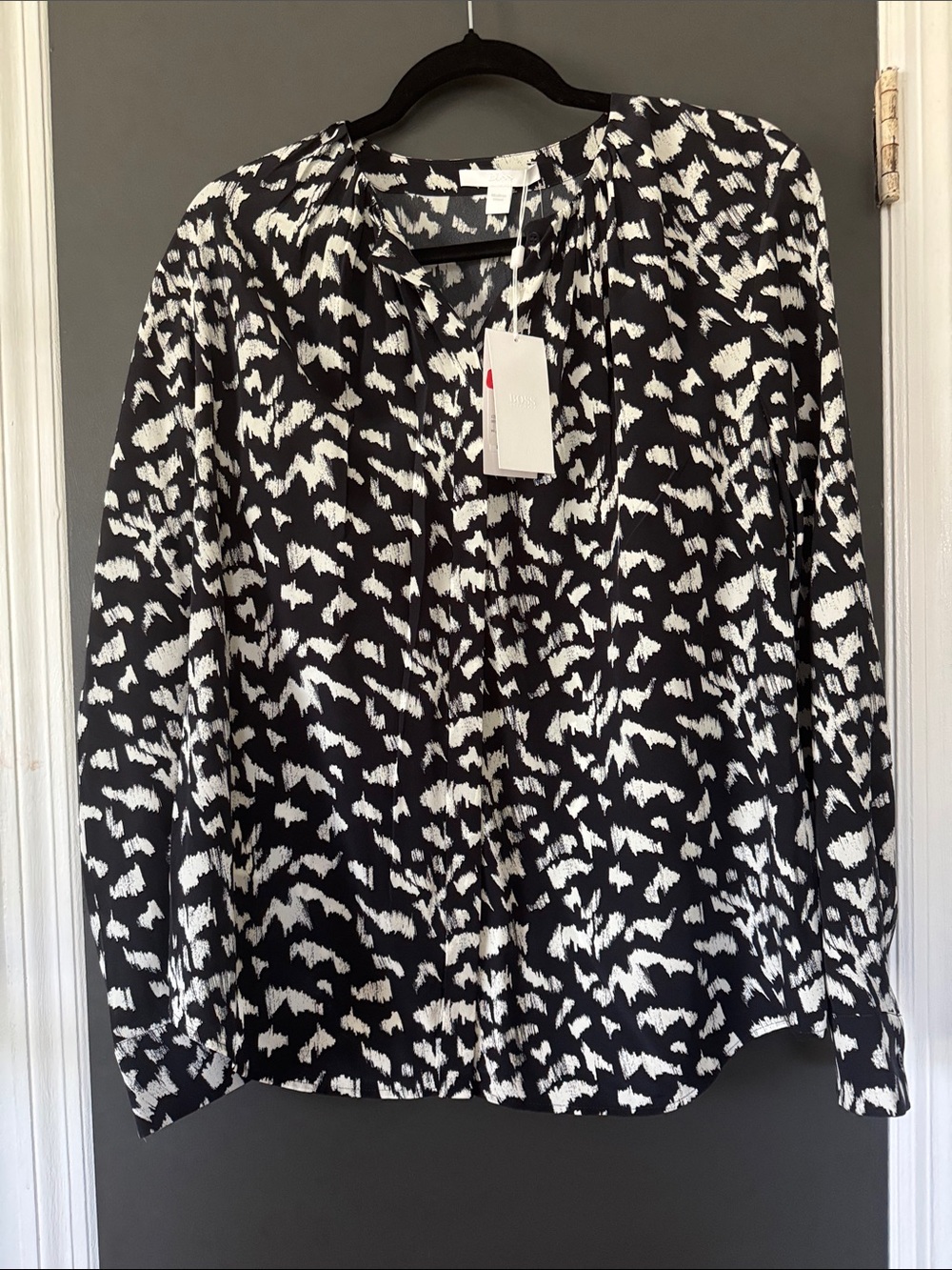 Hugo Boss Black & White Abstract Print Blouse size 12